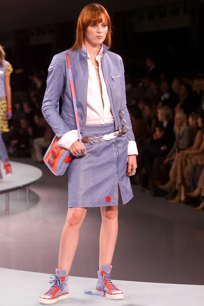 Look 4